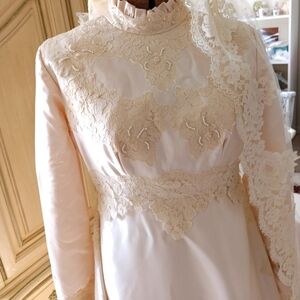 Custom 1973 Edwardian/ Victorian Inspired Satin Wedding Gown !❤️